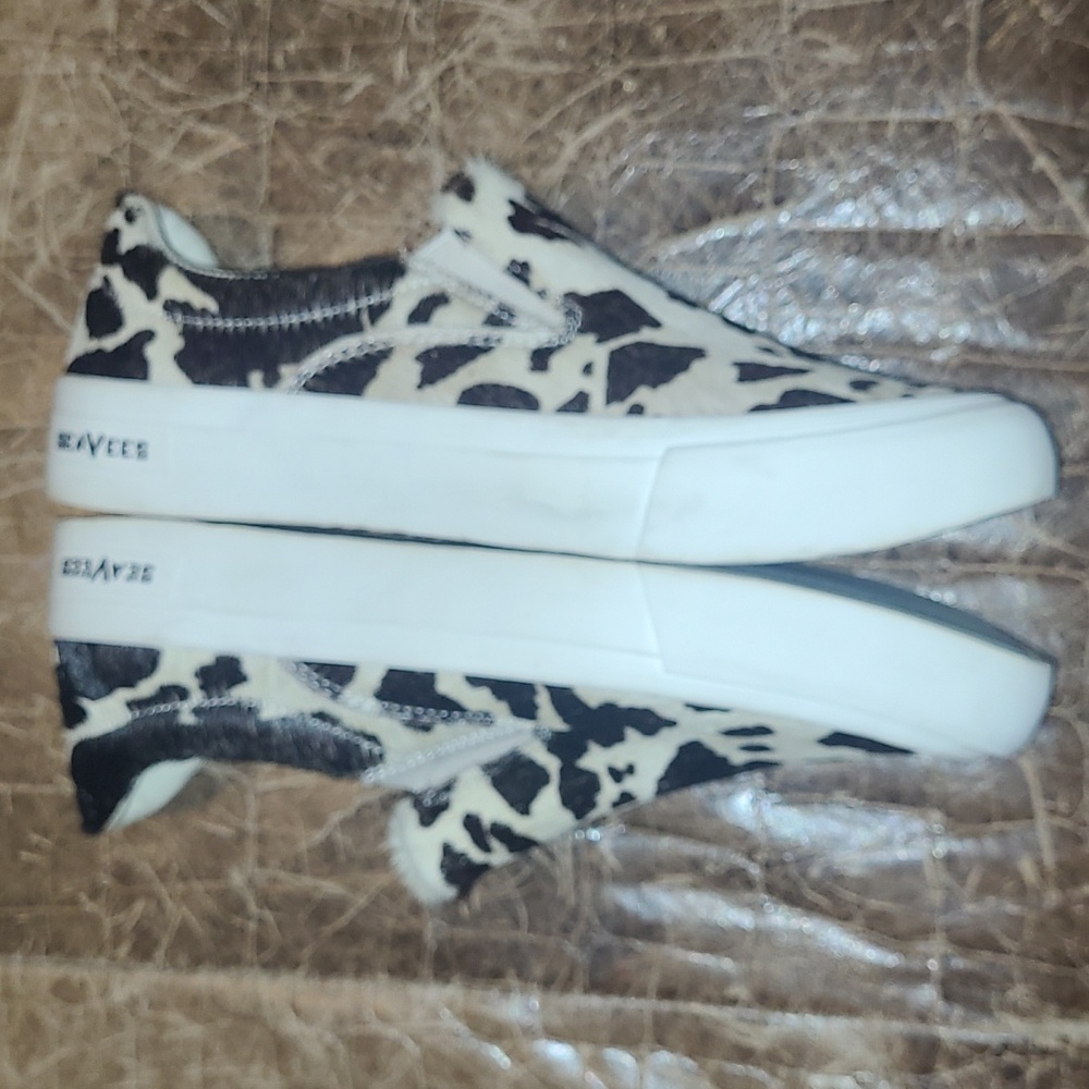 SeaVees Hawthorne Slip On Cow Print Sneakers. Size 7 Womens. - Picture 4 of 8